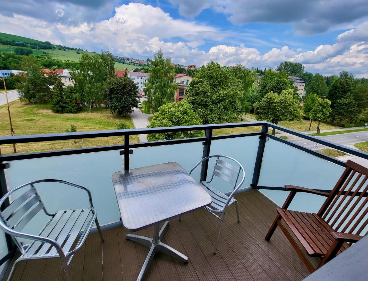 Ferienwohnung Oskar Wilde Stará ľubovňa Exterior foto